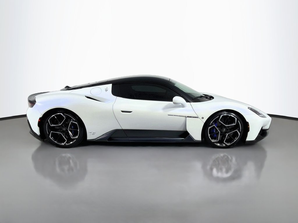 Used 2022 Maserati MC20 Coupe RWD image 4
