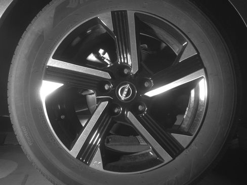 Used 2025 Nissan Sentra SV image 15