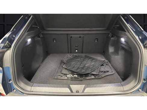 Used 2023 Volkswagen ID.4 Pro S Plus AWD/4WD image 24