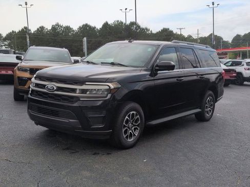 Used 2024 Ford Expedition Max XLT AWD/4WD image 6