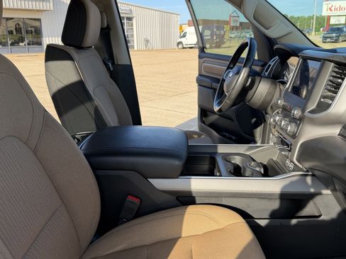 Used 2021 RAM 1500 Big Horn AWD/4WD image 34
