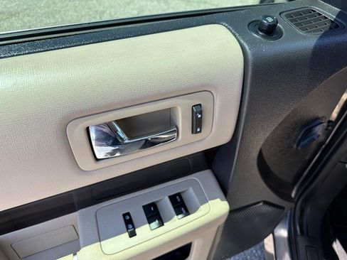 Used 2015 Ford Flex SEL w/ Equipment Group 201A image 34