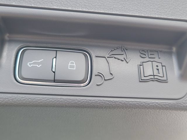 New 2026 Ford Explorer Active w/ Active Comfort Package RWD image 11