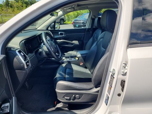 Used 2022 Kia Sorento SX AWD/4WD image 11