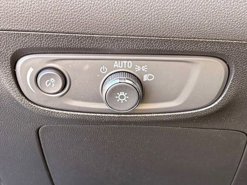 Used 2024 Buick Encore GX Preferred w/ Comfort Package image 12