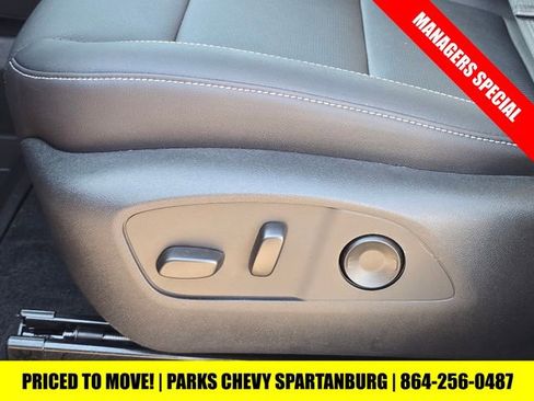 New 2026 Chevrolet Traverse LT w/ Driver Confidence Package image 19