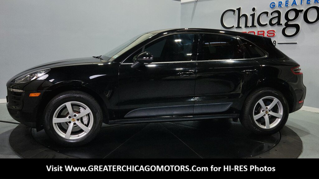Used 2018 Porsche Macan AWD/4WD image 6
