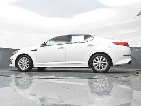 Used 2015 Kia Optima EX w/ EX Premium Package image 31