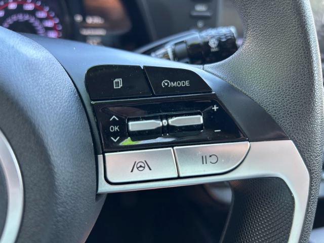 Used 2021 Hyundai Elantra SEL FWD image 21