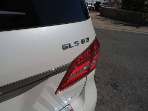Used 2018 Mercedes-Benz GLS 63 AMG 4MATIC image 11
