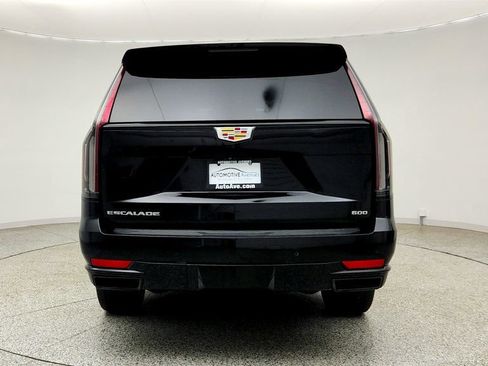 Used 2021 Cadillac Escalade Sport w/ LPO, Illumination Package AWD/4WD image 6