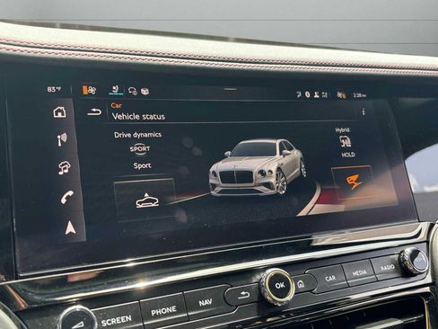 New 2025 Bentley Flying Spur Plug-In Hybrid image 40