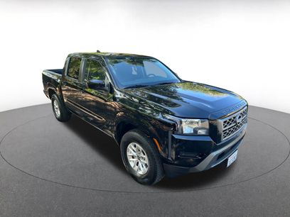 Used 2024 Nissan Frontier SV