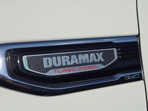 Used 2023 GMC Sierra 1500 SLT w/ SLT Premium Plus Package image 5