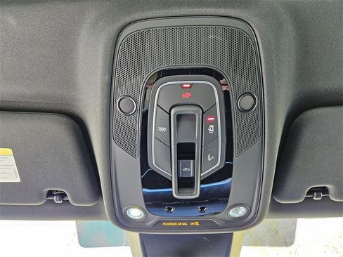 Used 2025 Audi A6 Premium Plus w/ Premium Plus Package image 18