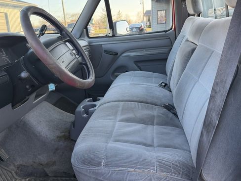 Used 1994 Ford F150 XL image 16