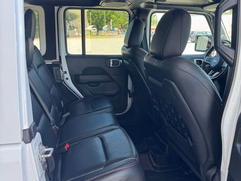 Used 2021 Jeep Wrangler Unlimited Rubicon AWD/4WD image 15