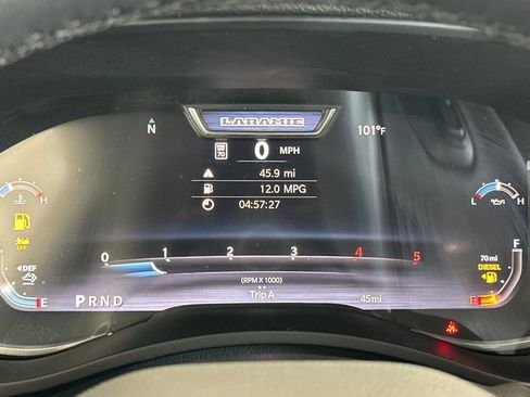 New 2026 RAM 2500 Laramie AWD/4WD image 25