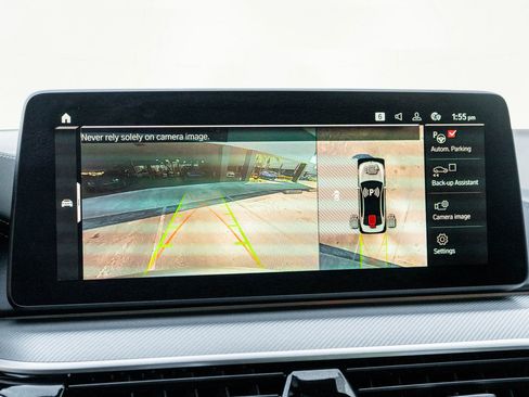 Used 2021 BMW M5 w/ Executive Package image 41