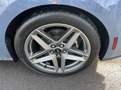 Used 2024 Ford Mustang Premium image 9