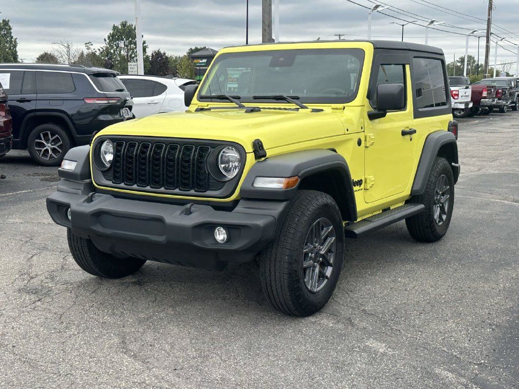 Used 2024 Jeep Wrangler Sport AWD/4WD image 7
