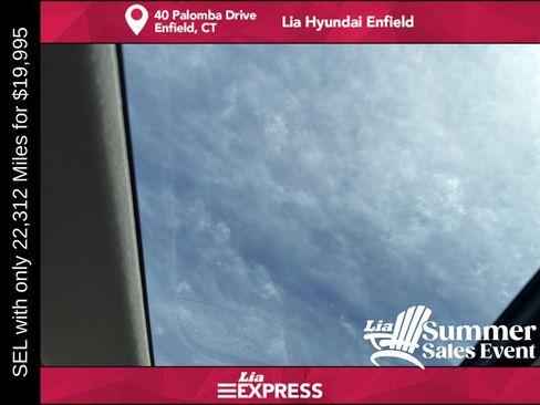 Used 2025 Hyundai Venue SEL FWD image 23