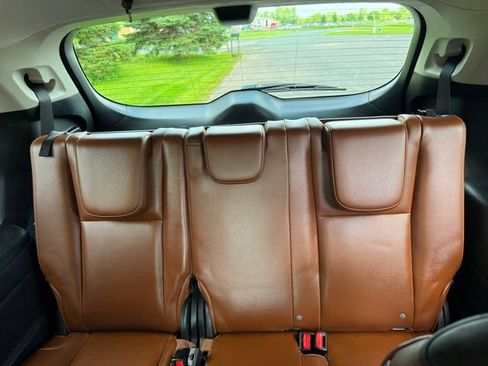 Used 2019 Subaru Ascent Touring AWD/4WD image 8