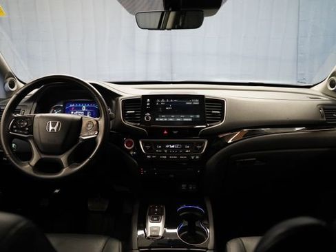 Used 2022 Honda Pilot Touring image 15