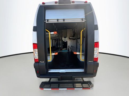 Used 2024 RAM ProMaster 3500 w/ Delivery Van Package image 29