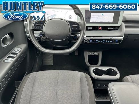 Used 2024 Hyundai Ioniq 5 SEL image 14