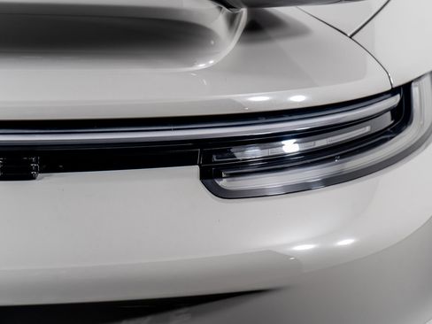 Used 2022 Porsche 911 Turbo image 14