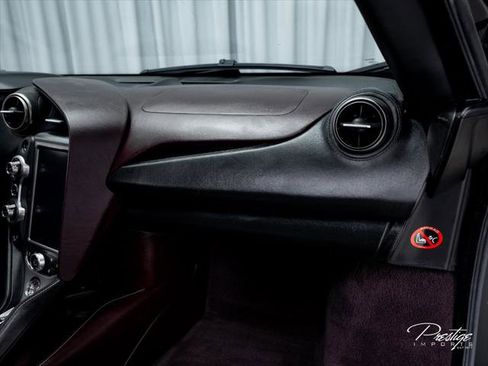 Used 2018 McLaren 720S Luxury RWD image 40