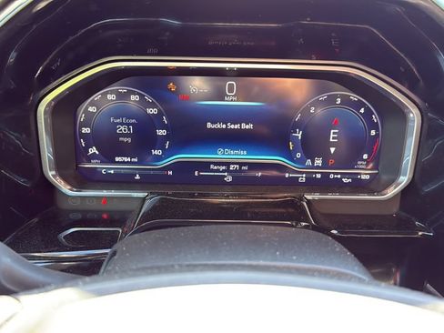 Used 2023 Chevrolet Silverado 1500 LT AWD/4WD image 29