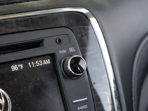 Used 2017 Buick Enclave Leather image 40