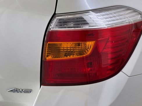 Used 2010 Toyota Highlander Limited AWD/4WD image 28