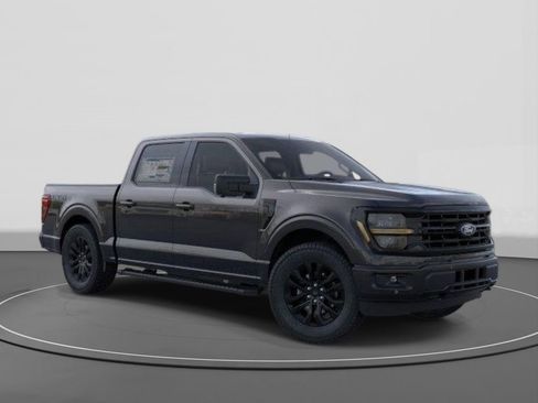 New 2026 Ford F150 XLT w/ Equipment Group 302A MID AWD/4WD image 7