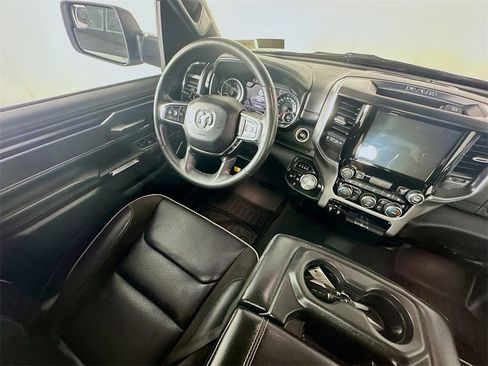 Used 2024 RAM 1500 Laramie image 9