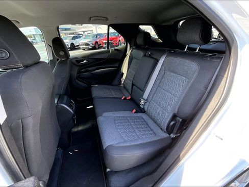 Certified 2023 Chevrolet Equinox LT image 9
