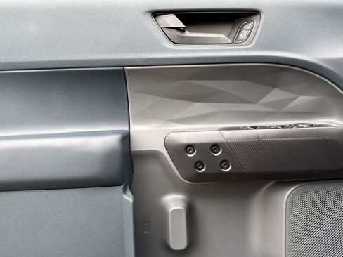 New 2024 Ford Maverick Lariat w/ Black Appearance Package image 8