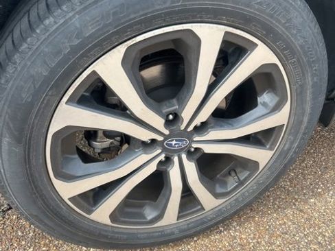 Used 2020 Subaru Forester Limited w/ Popular Package #3 image 5