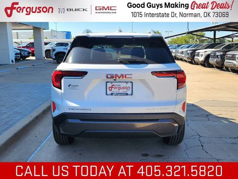 New 2027 GMC Terrain Elevation w/ Elevation Premium Package FWD image 5