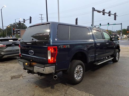 Used 2019 Ford F250 Lariat w/ Chrome Package AWD/4WD image 3