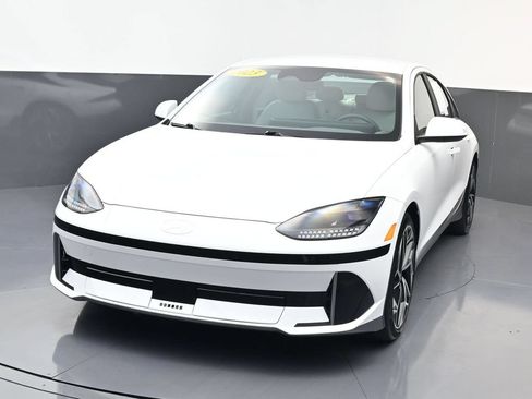 Certified 2023 Hyundai Ioniq 6 Limited RWD image 8