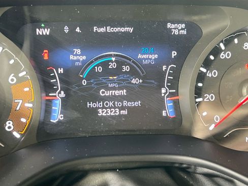 Used 2022 Jeep Compass Limited image 12