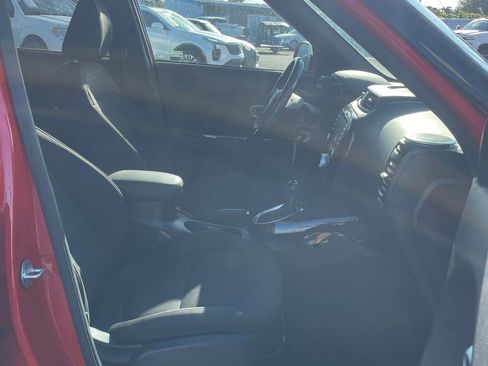 Used 2015 Kia Soul ! w/ Sun & Sound Package image 15