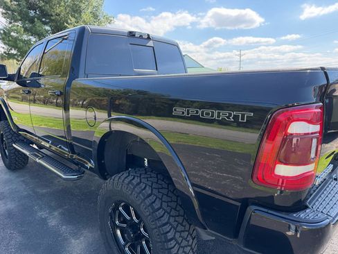 Used 2022 RAM 2500 Laramie AWD/4WD image 15