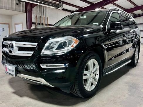 Used 2014 Mercedes-Benz GL 450 4MATIC image 7