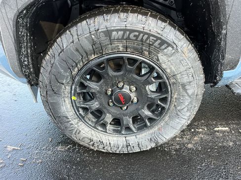 New 2026 Toyota 4Runner TRD Off-Road Premium w/ Tow Technology Package image 25