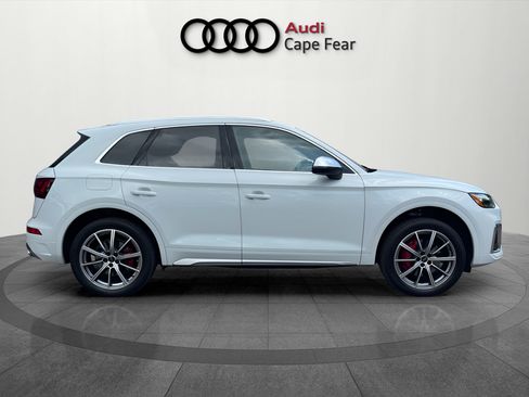 Used 2025 Audi SQ5 Premium Plus AWD/4WD image 6