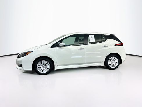 Used 2025 Nissan Leaf S FWD image 4